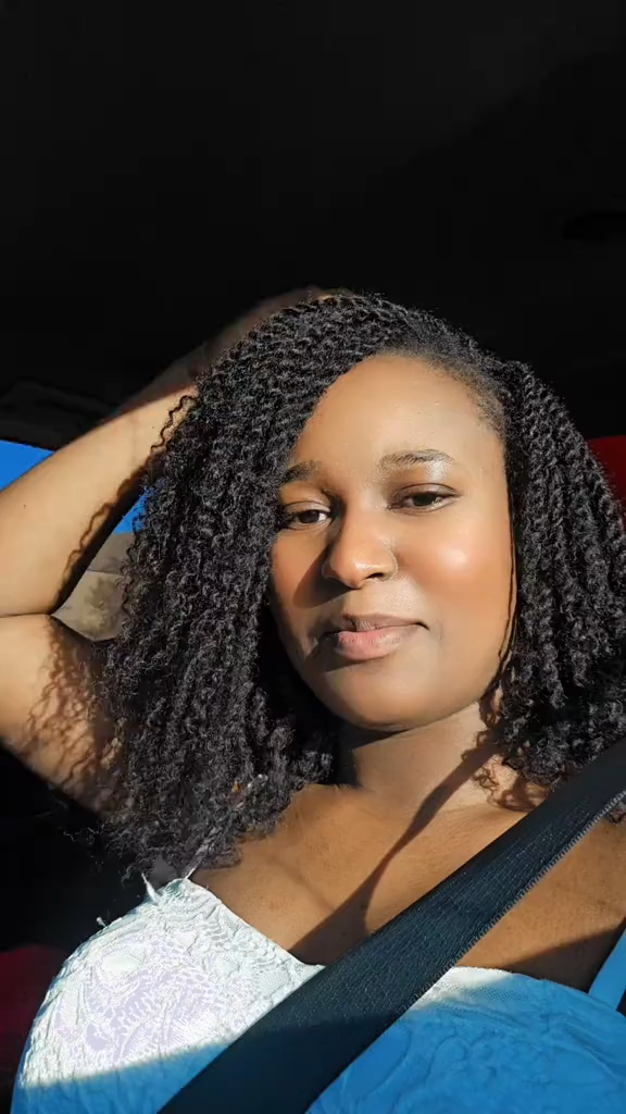 A Braider’s Guide: How to Choose the Best Hair for Kinky Twists
